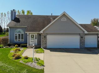6695 Hartwig Dr, Cherry Valley, IL 61016