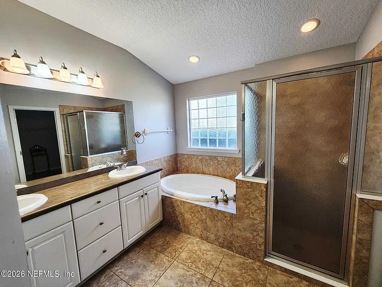 529 Casa Sevilla Ave — Photo 23