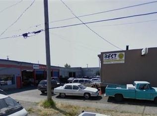 937 N 96th St, Seattle, WA 98103