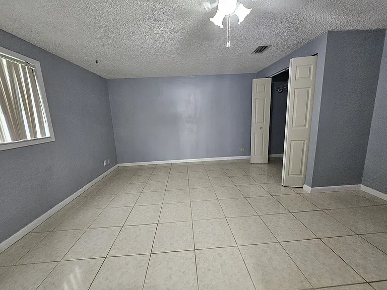 3505 Breezewood Dr — Photo 5