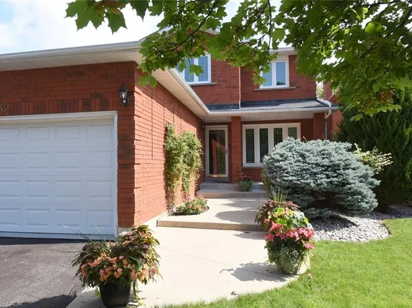 4473 Stonemill Ct, Mississauga, ON L5V 1E5