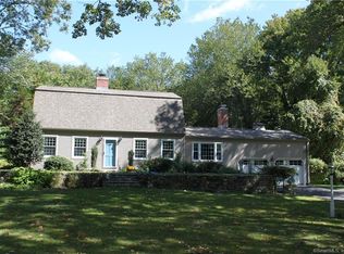 8 Stoneleigh Knls, Old Lyme, CT 06371