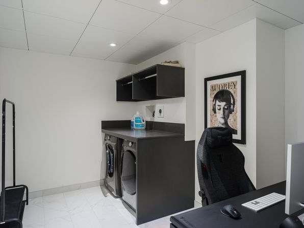 2 bedroom rental in Vancouver — photo 21
