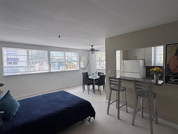 3rd image of 865 Collins Ave APT 210