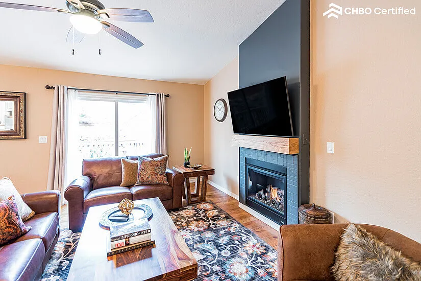 Furnished Home Gated Community — Photo 2