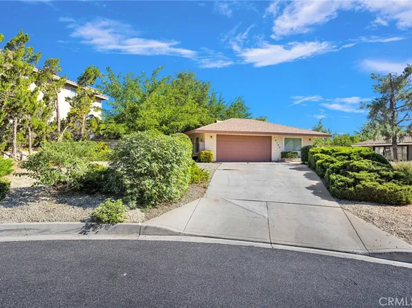 18190 Country Glen Ln, Victorville, CA 92395