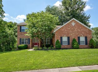 825 Wildwood Ln, O'Fallon, IL 62269