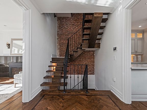 5th image of 1914 Bedford Ave