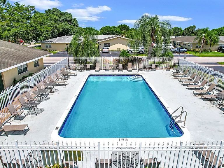 Waterford Villas - 551 Kathy Ct Margate, FL 33068 — Photo 55