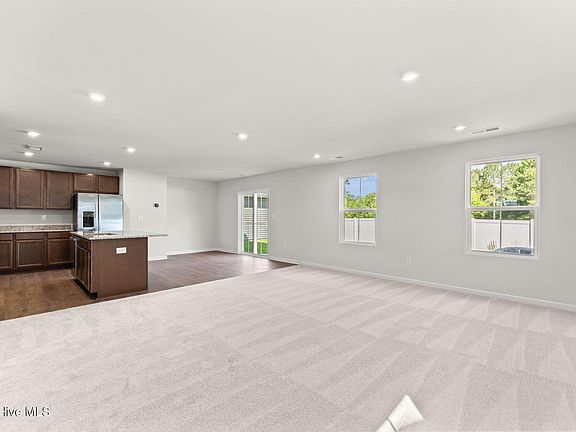 3rd image of 509 Bell Creek Avenue NE