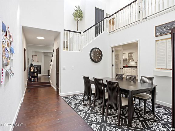 3rd image of 3056 Brittany Pl