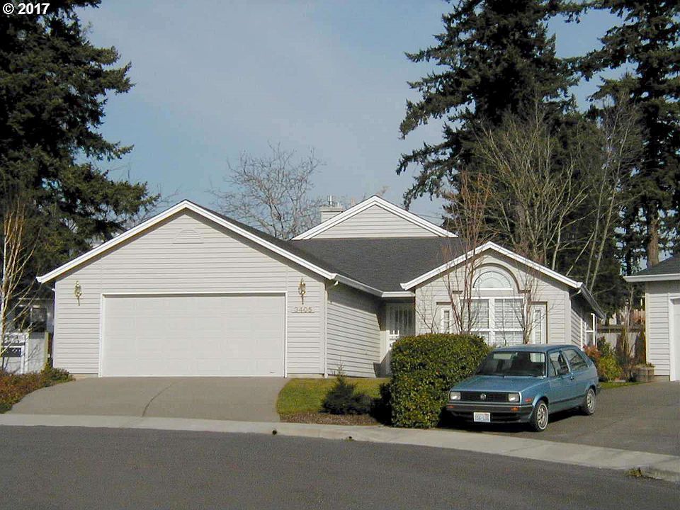 1st image of 3405 SE Baypoint Dr