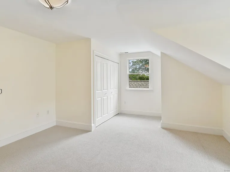 50 Harrison Ave #1 — Photo 8