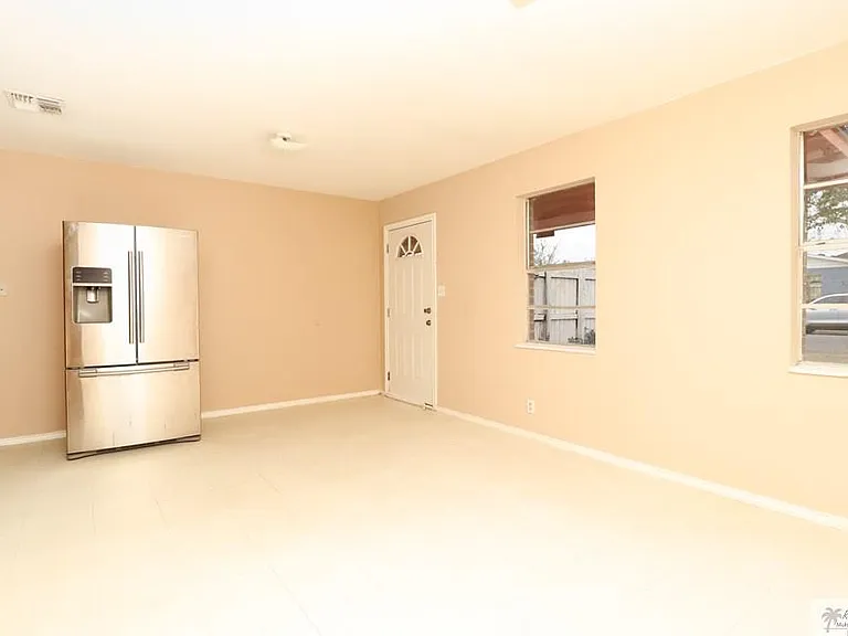 6219 Tecate Dr — Photo 4