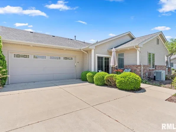 812 Longleaf Ct, Springfield, IL 62711