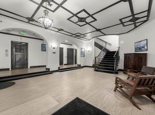 5870 Franklin Ave #8CFFABD58, Los Angeles, CA 90028