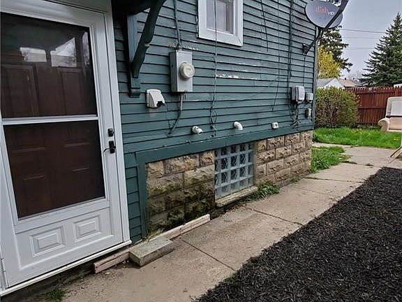 2nd image of 741 McKinley Pkwy