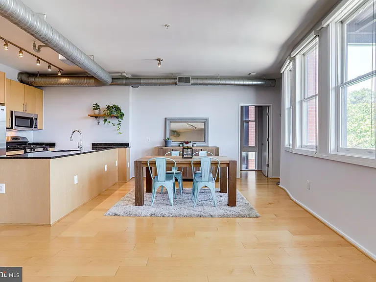 3800 Langston Blvd #202 — Photo 7