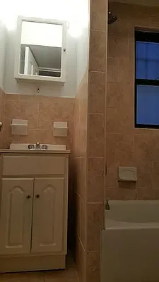 Rented by Bruma Realty LLC | media 10