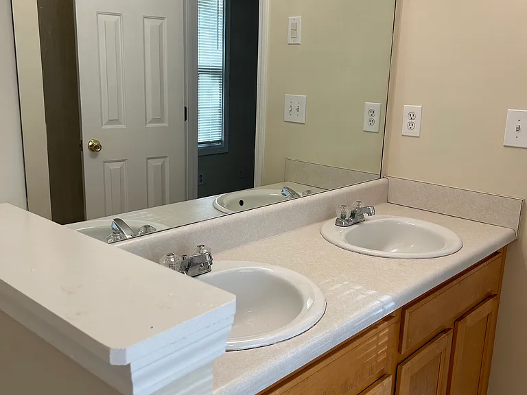 458 River Walk — Photo 17