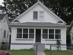 2nd image of 627 S 43rd St