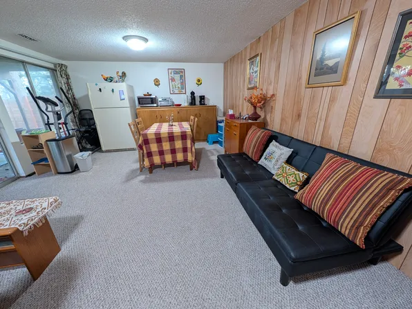 (undisclosed Address), Bellevue, WA 98008