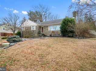 427 Conard Dr, Springfield, PA 19064