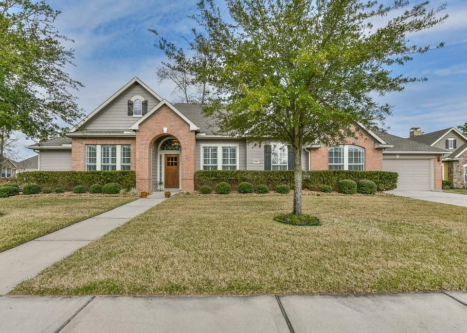 Beautiful 4 Bedroom 2.5 Bath 1-Story Home in Spring Trails