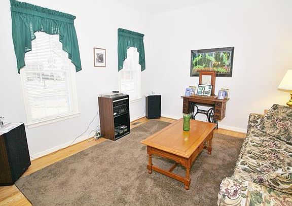 2nd image of 6094 Pond Place Way