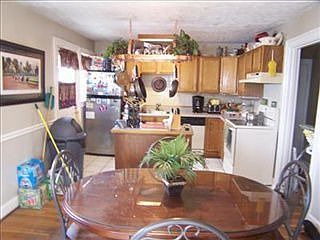 4th image of 841 Darley Dr