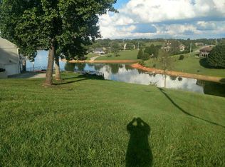 2754 Scenic Lake Cir, Morristown, TN 37814