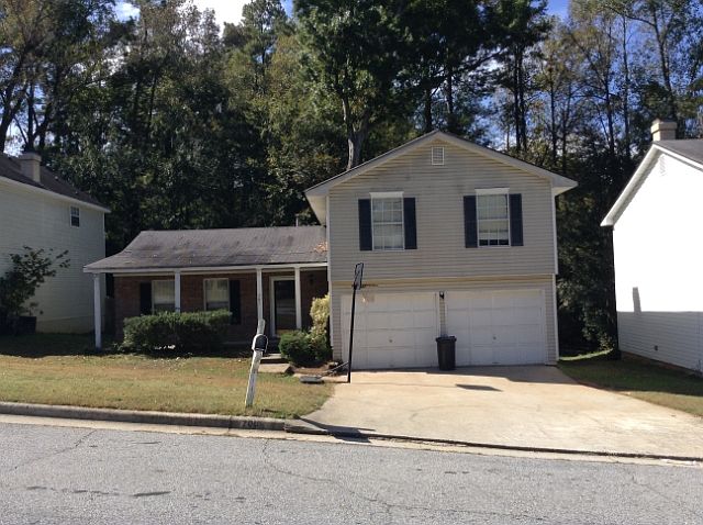1st image of 700 Kilkenny Cir