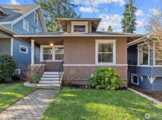 1721 3rd Avenue N, Seattle, WA 98109