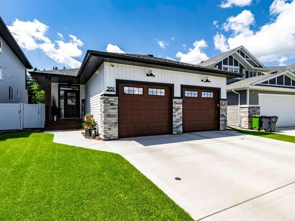 201 E Thompson Cres, Red Deer, AB T4P 0R9