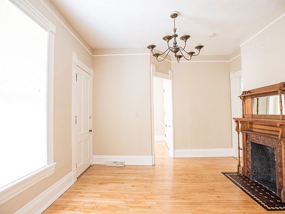 3rd image of 2500 N Bartlett Ave #1702