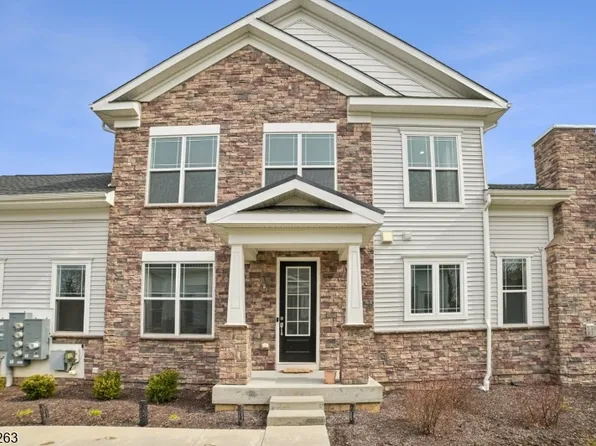 25 Tone Ct, Morristown, NJ 07960