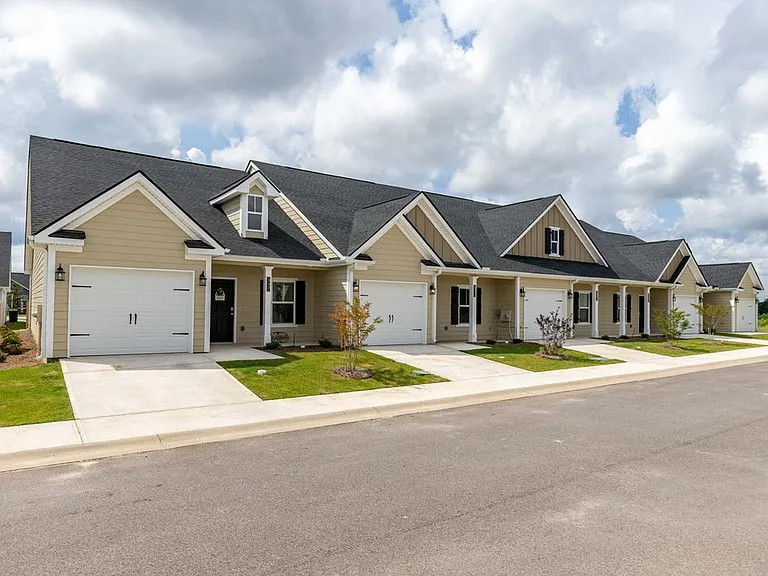 Covey Homes Sweetwater — Photo 1