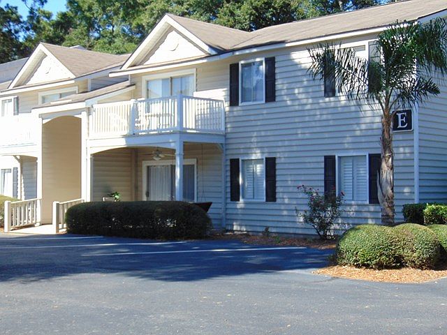 1st image of 850 Mallery St #8E