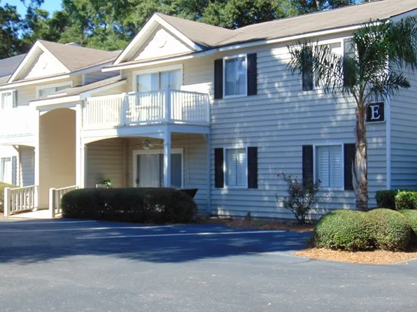 850 Mallery St #8E, Saint Simons Island, GA 31522