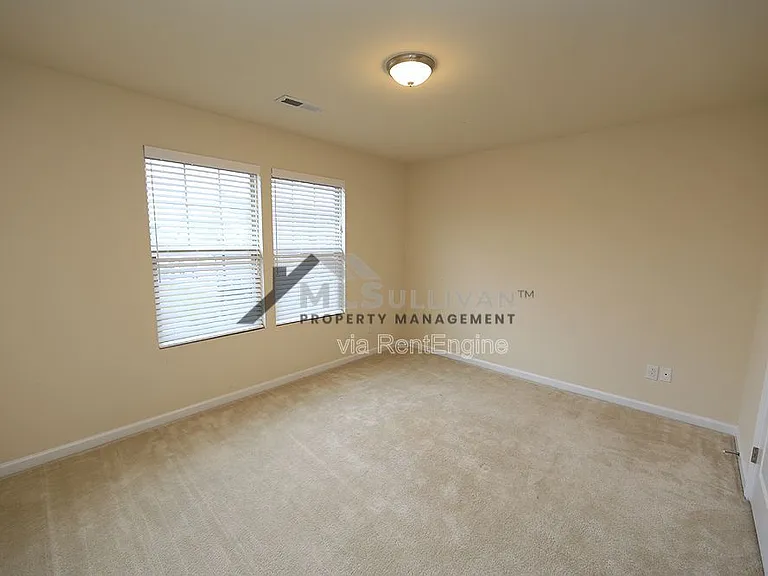 200 Mount Evans Dr — Photo 13
