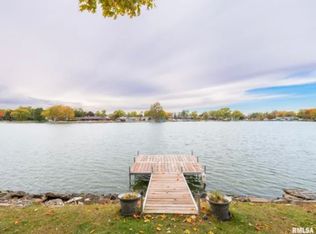3A Rosewood Ln, Pekin, IL 61554