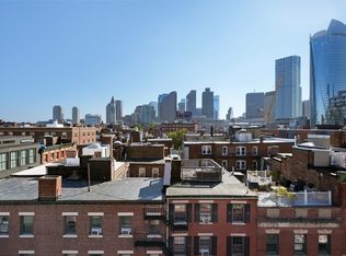 15 Thacher St APT 4, Boston, MA 02113