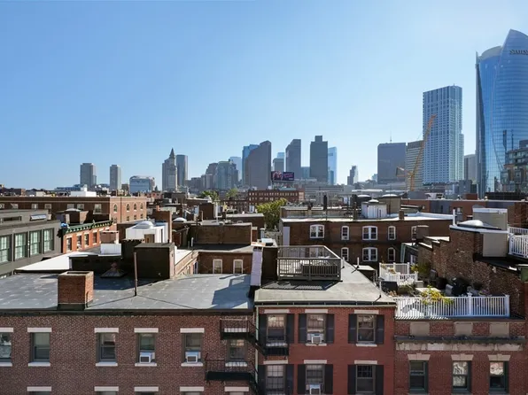 15 Thacher St APT 4, Boston, MA 02113