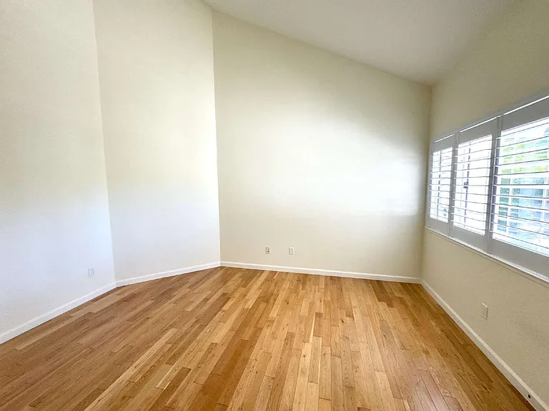 3281 Falerno Way — Photo 41