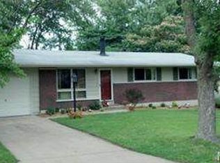 10741 Corning Dr, Saint Louis, MO