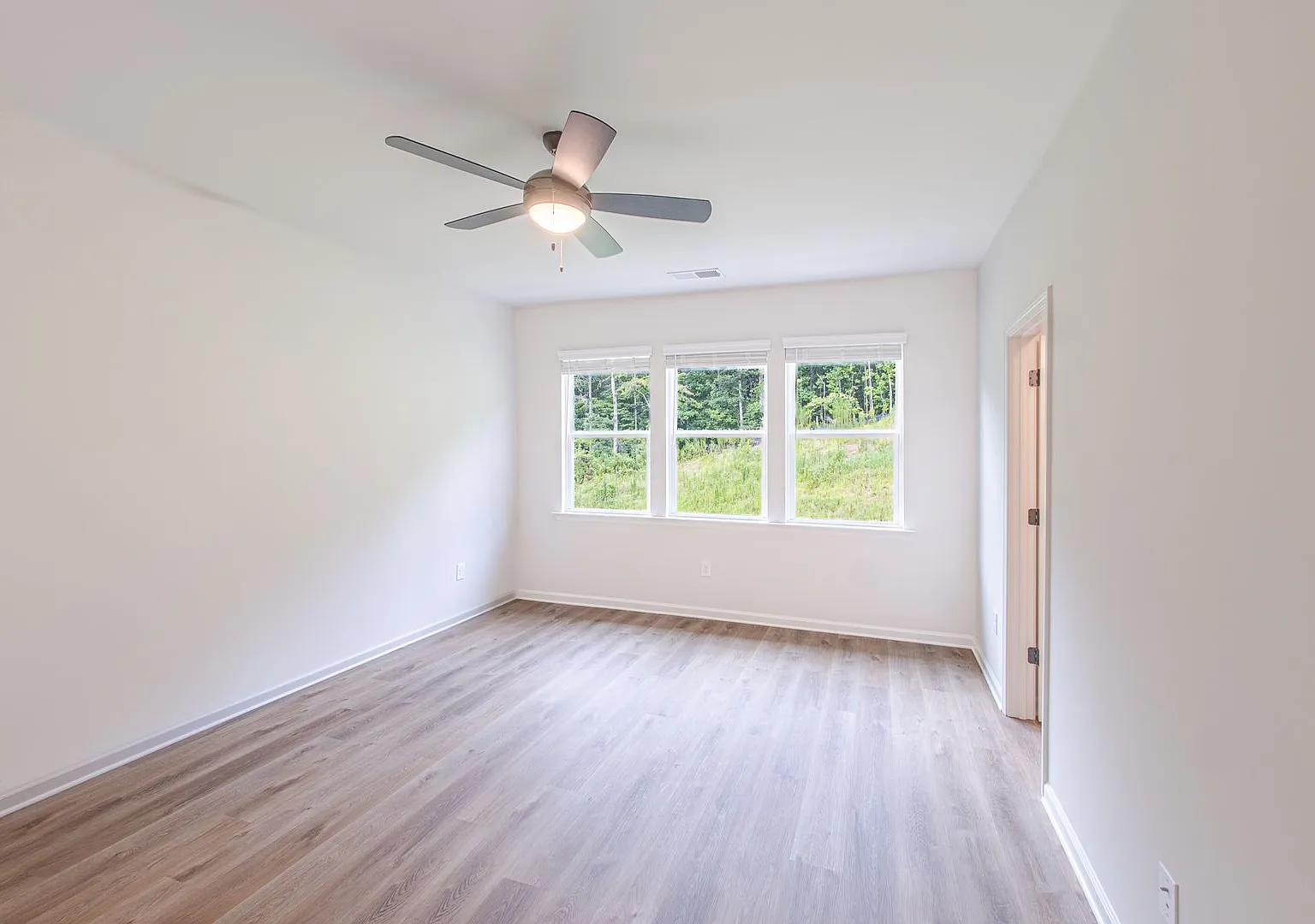 Brand-New Townhome Living at The Summit at Gateway Modern Comfort Near the North Georgia Mountains — Photo 2