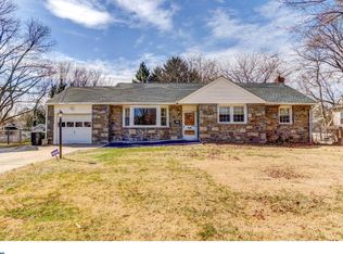 120 N Clifton Ave, Aldan, PA 19018