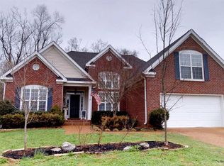 1220 Annapolis Cir, Thompsons Station, TN 37179