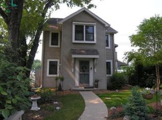 22489 Milner Saint, Saint Clair Shores, MI