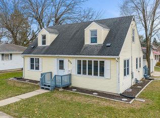 904 Seymour St, Reedsburg, WI 53959